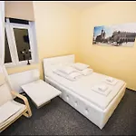 Z Jacuzzi Rynek Krakov