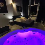 Z Jacuzzi Rynek