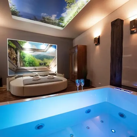 Z Jacuzzi Rynek 4* Krakau