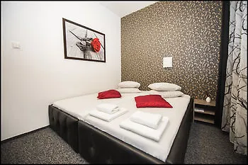 Lägenhetshotell Z Jacuzzi Rynek Kraków