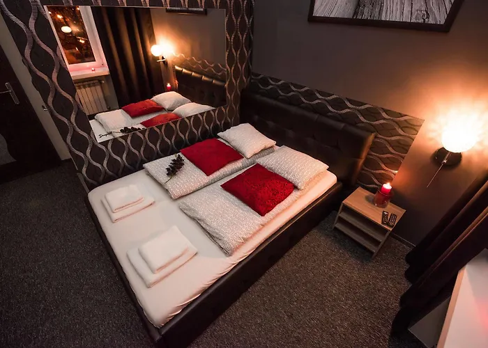 Z Jacuzzi Rynek Lägenhetshotell 4*