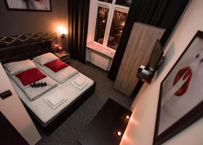 Z Jacuzzi Rynek 크라쿠프