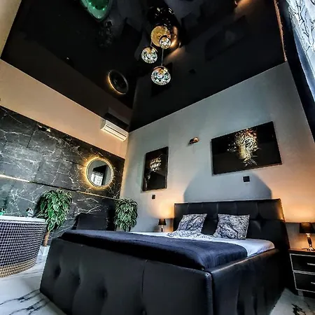 Z Jacuzzi Rynek كراكوفيا