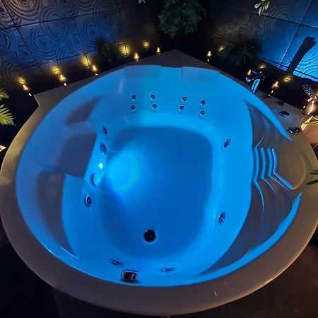 Z Jacuzzi Rynek Appart hôtel 3*