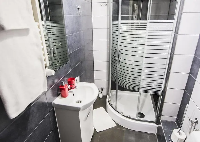 Ξενοδοχείο με διαμερίσματα Z Jacuzzi Rynek 4*